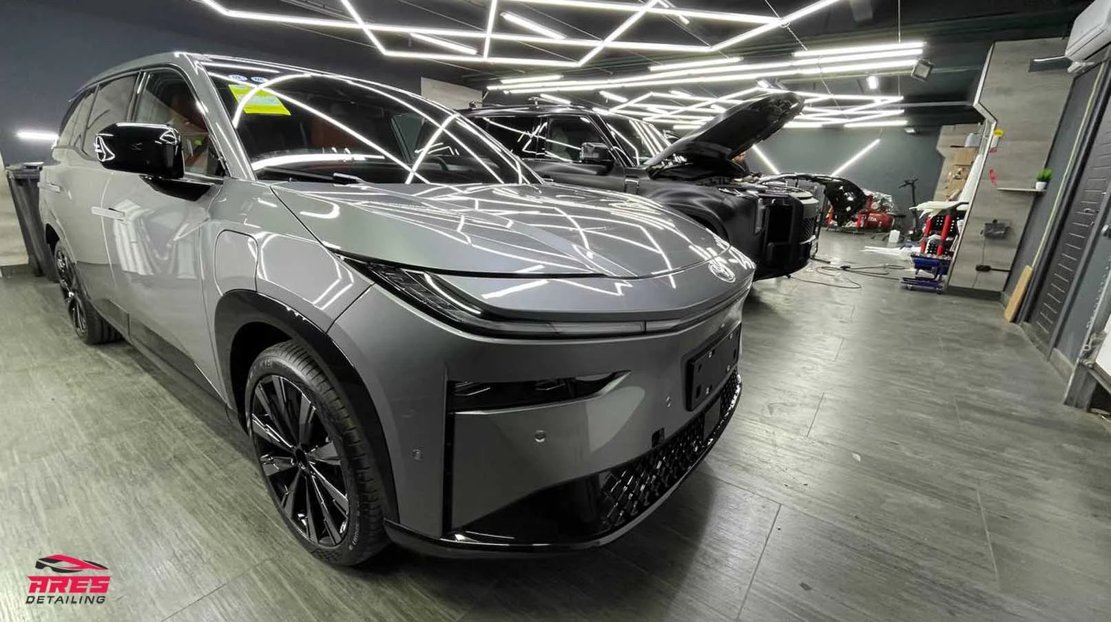 Атермальная тонировка стекол автомобиля Toyota bZ3X