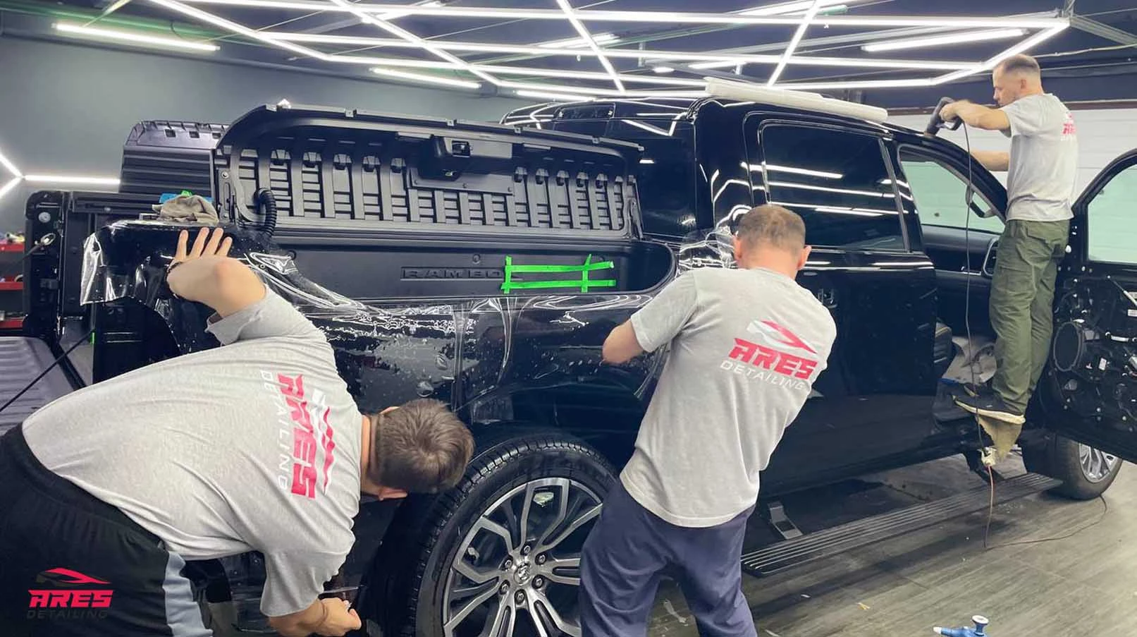 Оклейка защитной пленкой Ram 1500