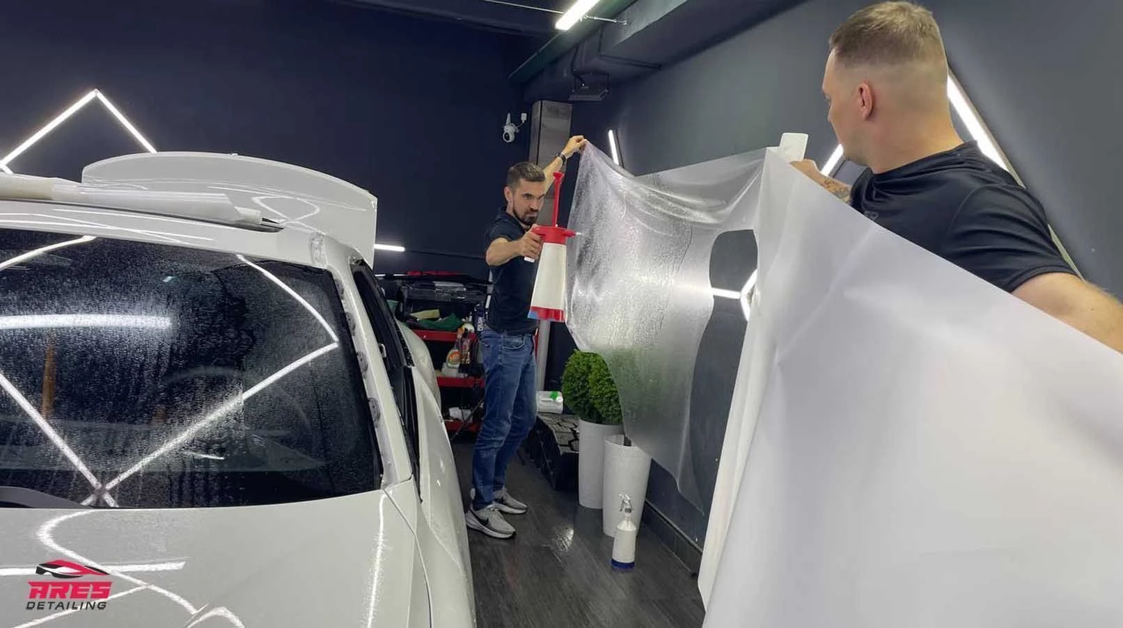 Оклейка полиуретаном BMW 4