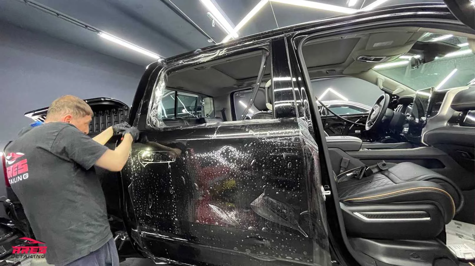 Оклейка защитной пленкой Ram 1500