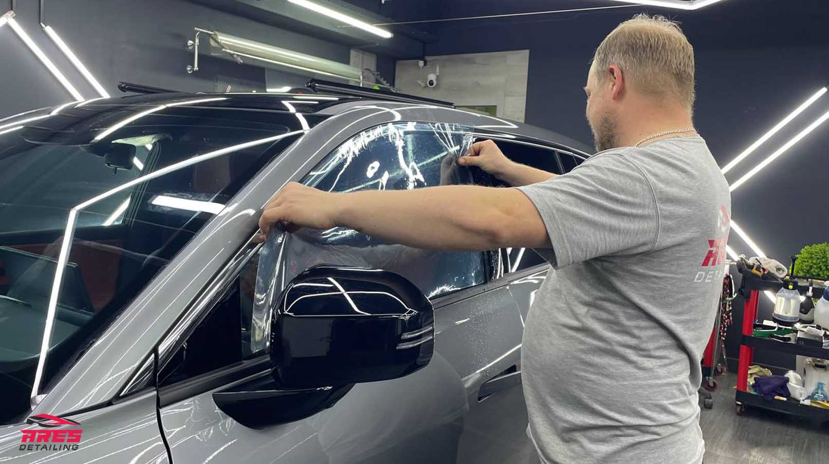 Атермальная тонировка стекол автомобиля Toyota bZ3X