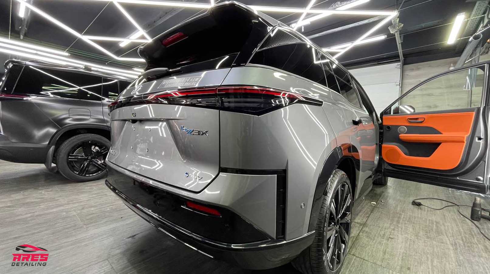 Атермальная тонировка стекол автомобиля Toyota bZ3X